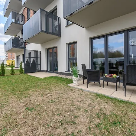 Lumina I 2br With Patio I Parking I Near Zoo *